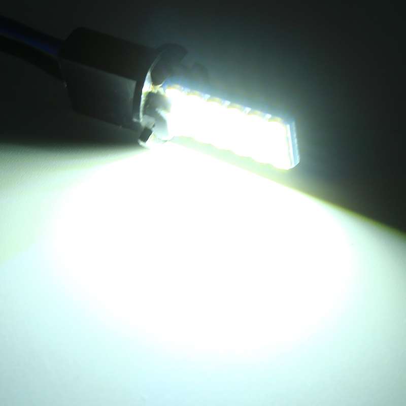2 PCS T10 / W5W / 168 DC12V 1.8W 6000K 140LM 18LEDs SMD-3030 Car Reading Lamp Clearance Light, with