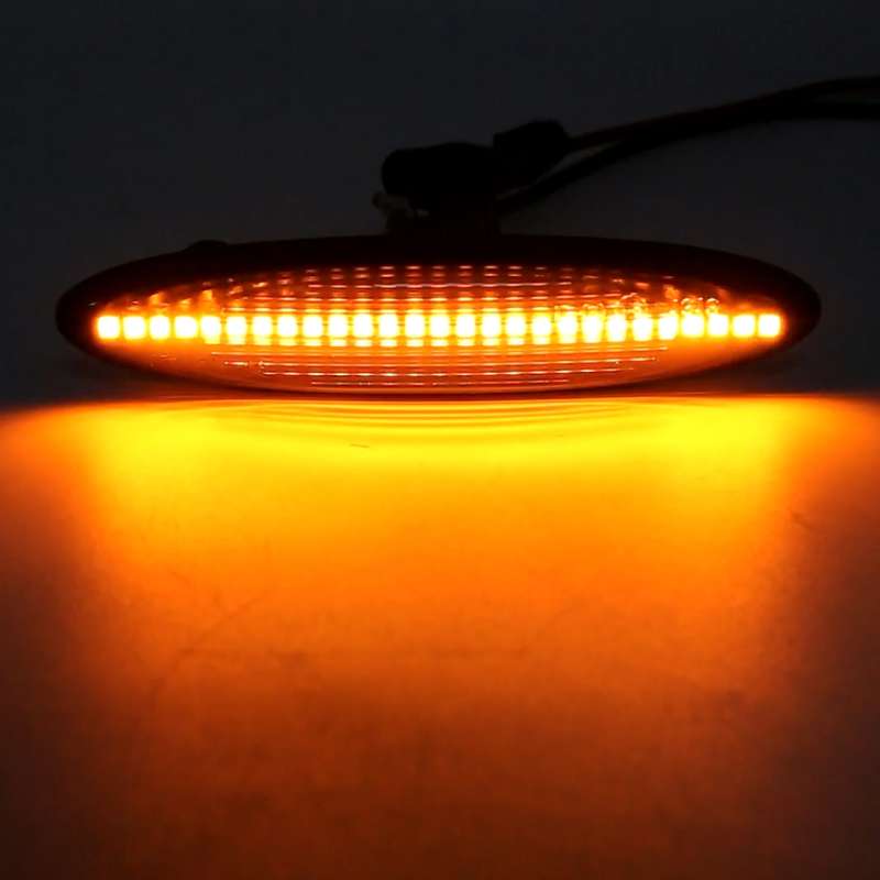 2 PCS DC12V / 5W Car LED Dynamic Blinker Side Lights Flowing Water Turn Signal Light for Lexus, Ambe