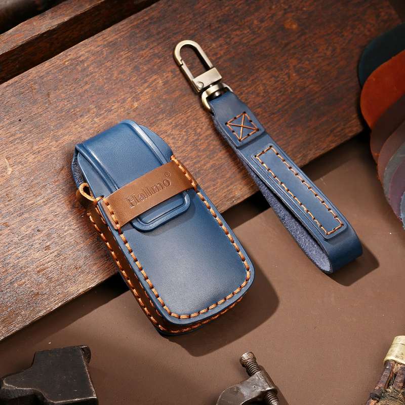 Hallmo Car Cowhide Leather Key Protective Cover Key Case for Audi A6L / A8L / A4 / A7 / A5 B Style(B