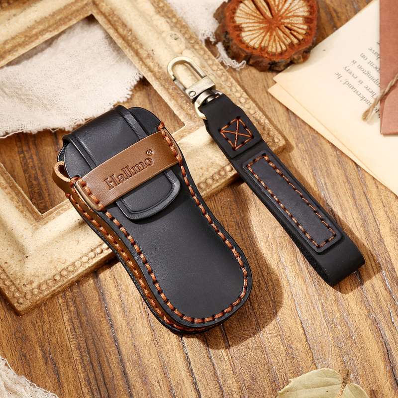 Hallmo Car Cowhide Leather Key Protective Cover Key Case for Porsche Macan 718 2021 B Style(Black)