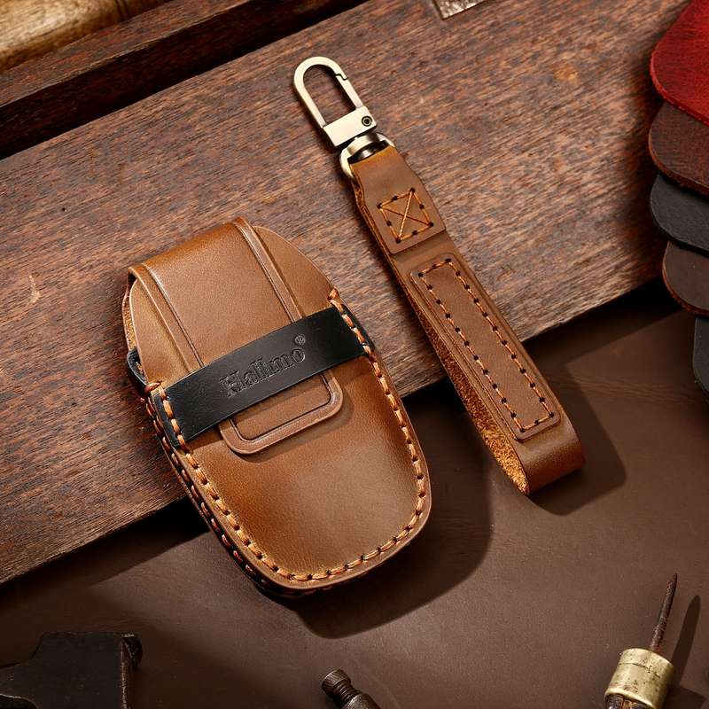 Hallmo Car Cowhide Leather Key Protective Cover Key Case for Geely Emgrand B Style(Black)