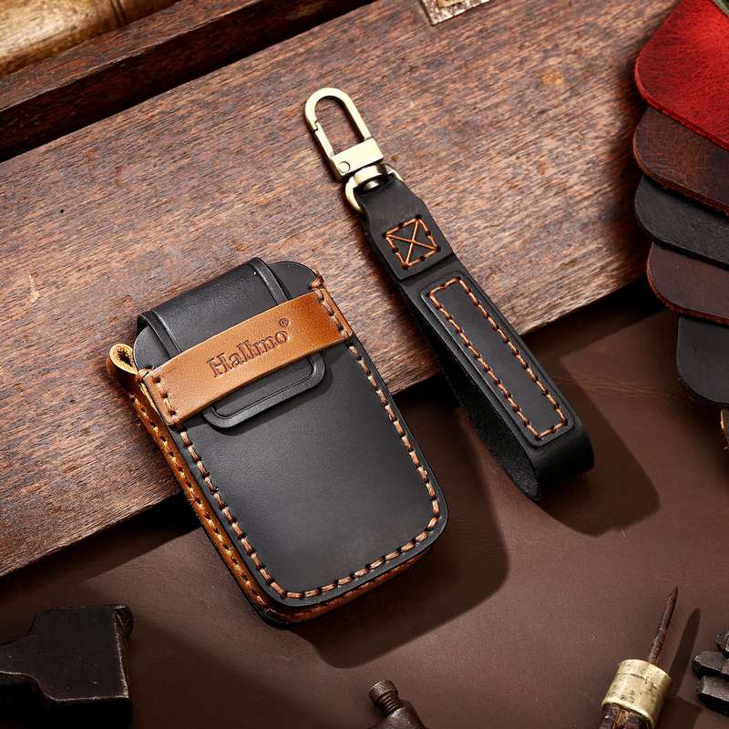Hallmo Car Cowhide Leather Key Protective Cover Key Case for Land Rover Discovery 5 A Style(Black)