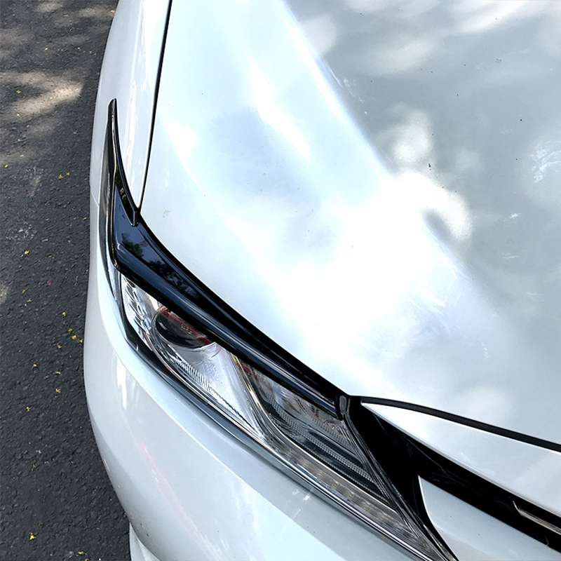 Car Headlight Eyebrow Decoration Sticker for Toyota Camry 2018+ (Black)