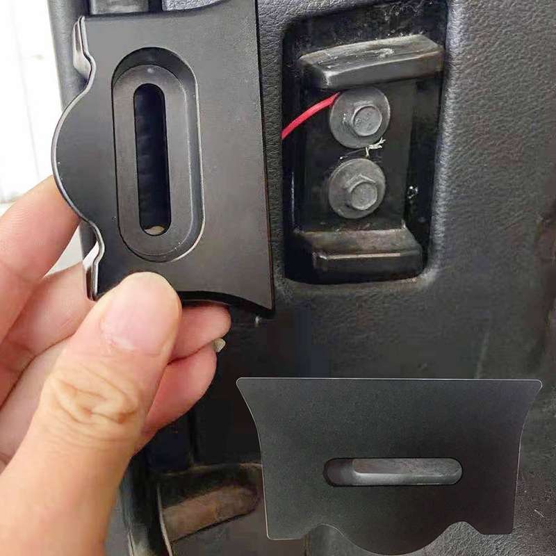 Car Tailgate Anti-shift Noise Reduction Protection Limit Block for Jeep Wrangler JL 2018-2020