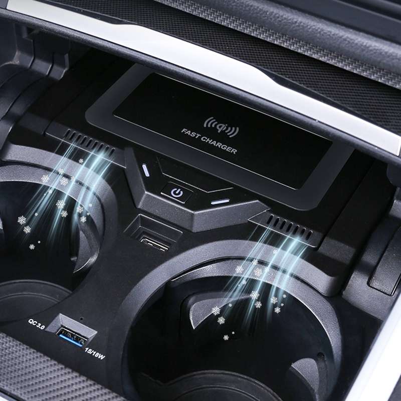HFC-1017 Car Qi Standard Wireless Charger 10W Quick Charging for BMW 3 Series 2020-2022, Left D