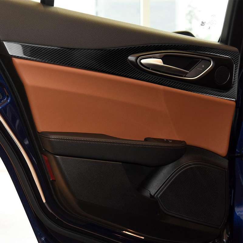 4 in 1 Car Carbon Fiber Door Decorative Sticker for Alfa Romeo Giulia 2017-2019, Left and Right Driv