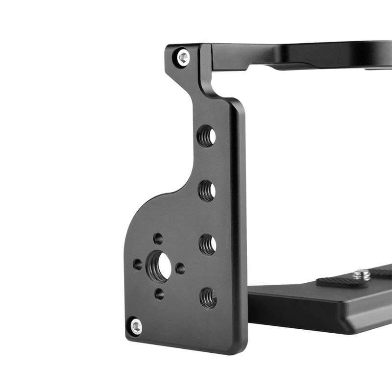 YELANGU C17-A YLG0913A-B Video Camera Cage Stabilizer for Sony A6600 (Black)