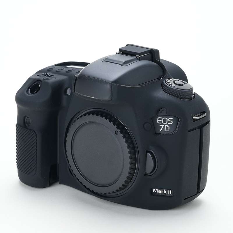 For Canon EOS 7D Mark II Soft Silicone Protective Case (Camouflage)