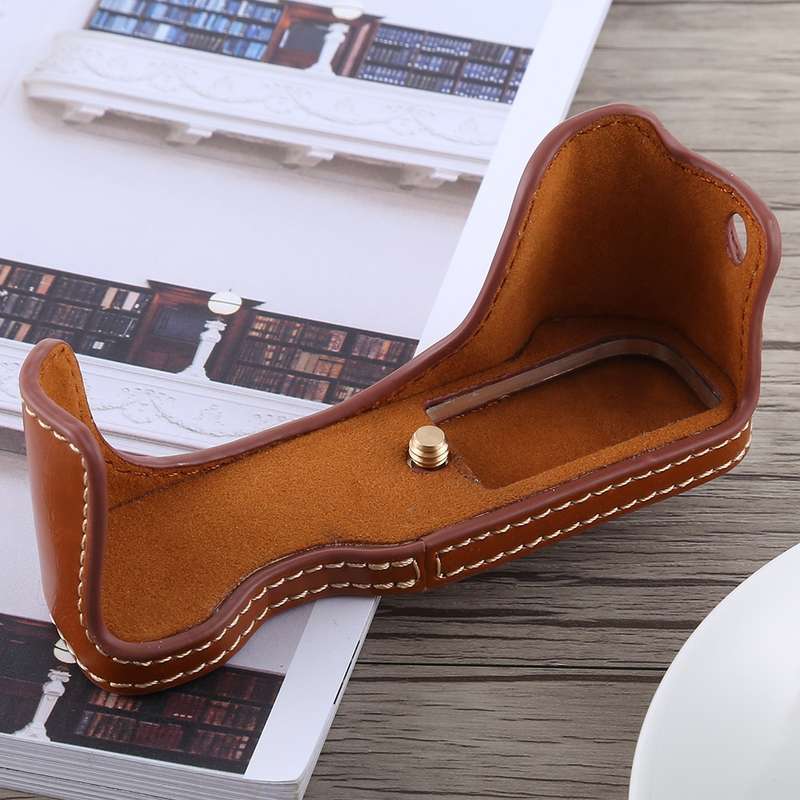 1/4 inch Thread PU Leather Camera Half Case Base for Canon G7 X Mark II (Brown)