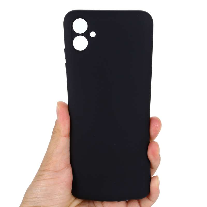 For Samsung Galaxy A04e / M04 / F04 Pure Color Liquid Silicone Shockproof Full Coverage Case(Green)