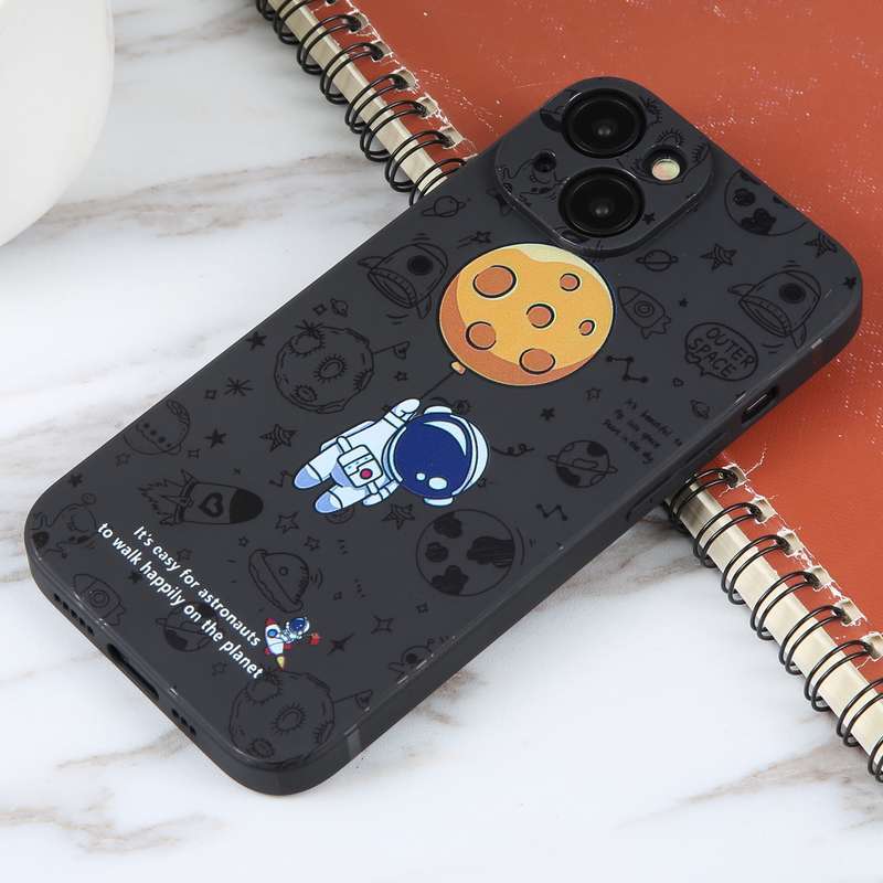 For iPhone 13 Astronaut Pattern Silicone Straight Edge Phone Case(Lovely Astronaut-Black)