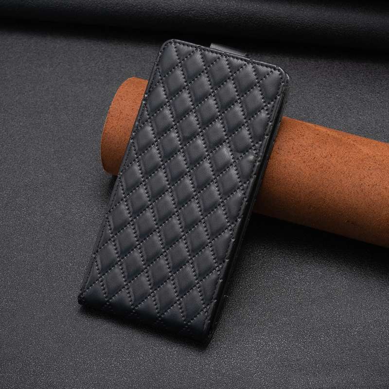 For Xiaomi Redmi Note 13 Pro+ 5G Diamond Lattice Vertical Flip Leather Phone Case(Black)