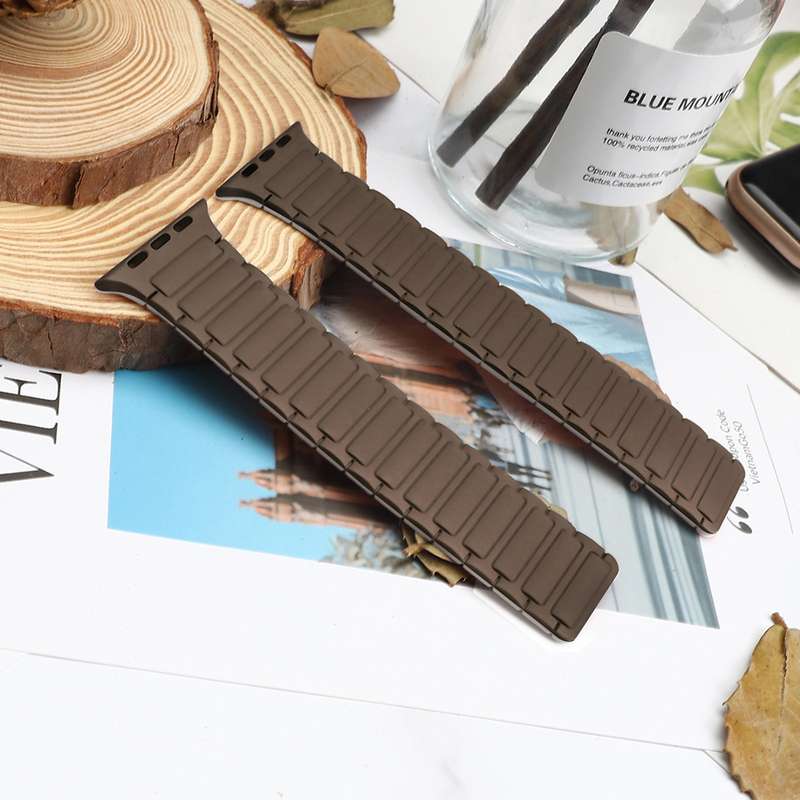 For Apple Watch 38mm Magnetic Loop Silicone Watch Band(Brown Apricot)