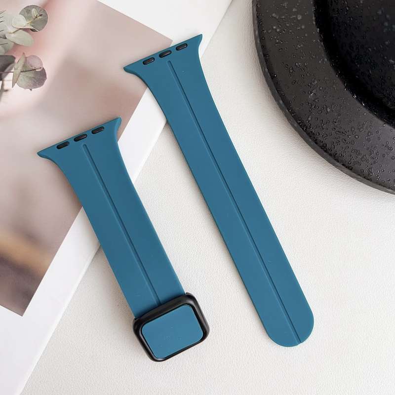 For Apple Watch Series 9 45mm Magnetic Square Buckle Silicone Watch Band(Rock Green)