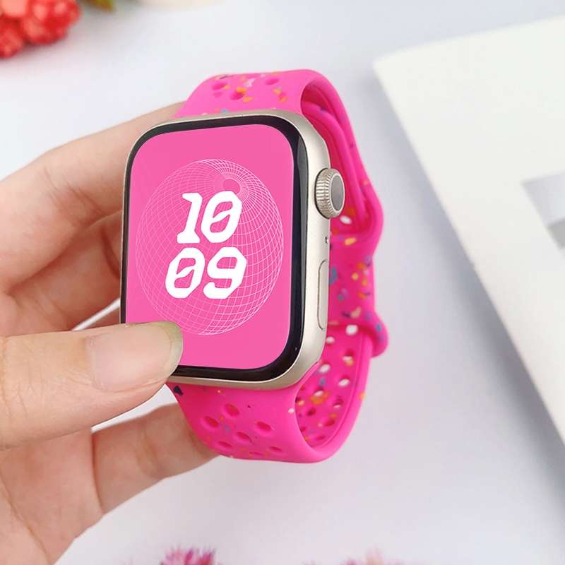For Apple Watch Series 4 40mm Hole Style Butterfly Buckle Camouflage Silicone Watch Band(Light
