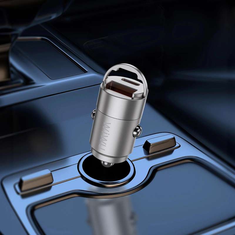 WiWU Wi-QC028 Nano Series 30W USB / Type-C Fast Car Charger(Titanium)