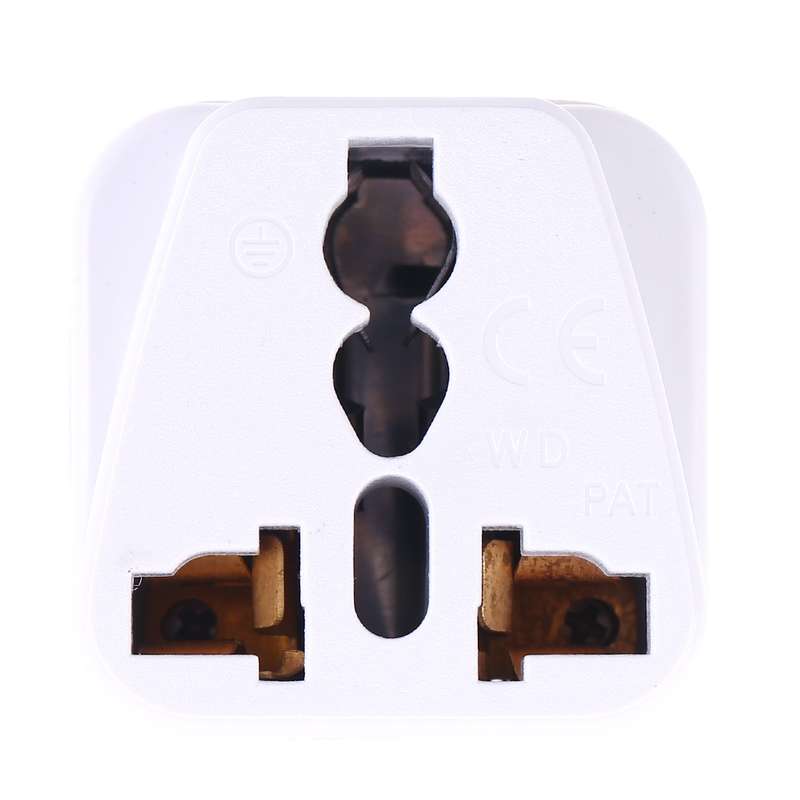 Portable Universal Socket to UK Plug Power Adapter Travel Charger (Black)