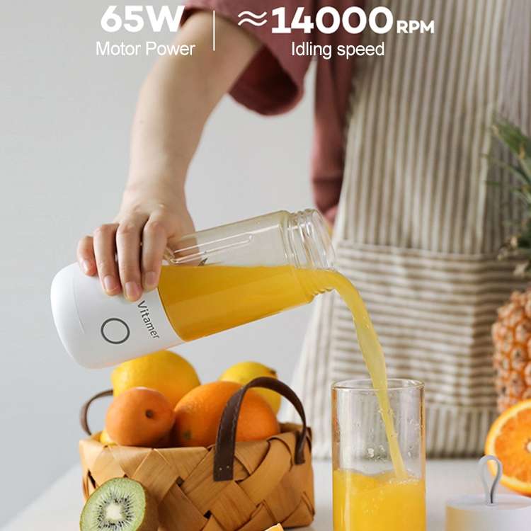 Vitamer USB Mini Portable Juicer Juice Blender Lemon Fruit Squeezers Reamers Bottle (White)