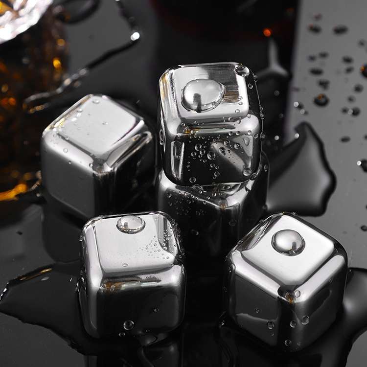 Stainless Steel Chilling Reusable Ice Cubes for Whiskey, Vodka, Liqueurs