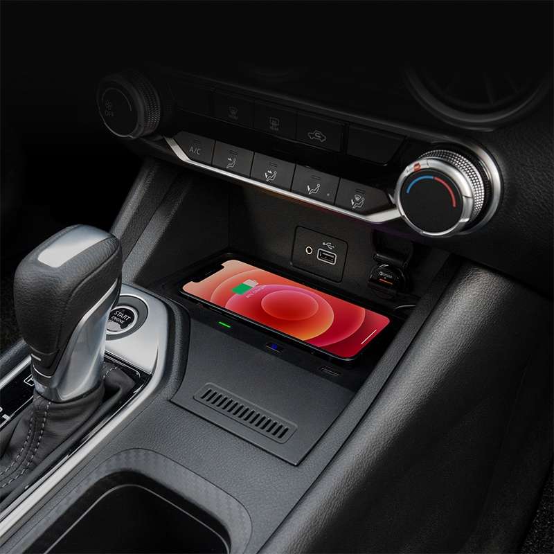 Car Fast Charging Wireless Charger for Nissan Sylphy 2020-2021, Left Driving(Black)