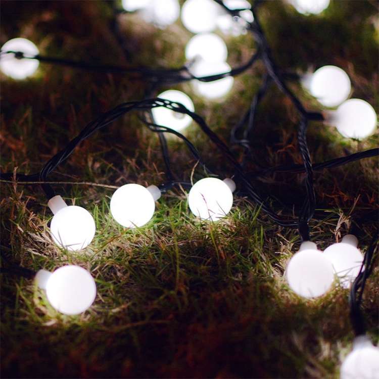 Ball Shape 30 LEDs Outdoor Waterproof Christmas Festival Decoration Solar Lamp String(Colour)