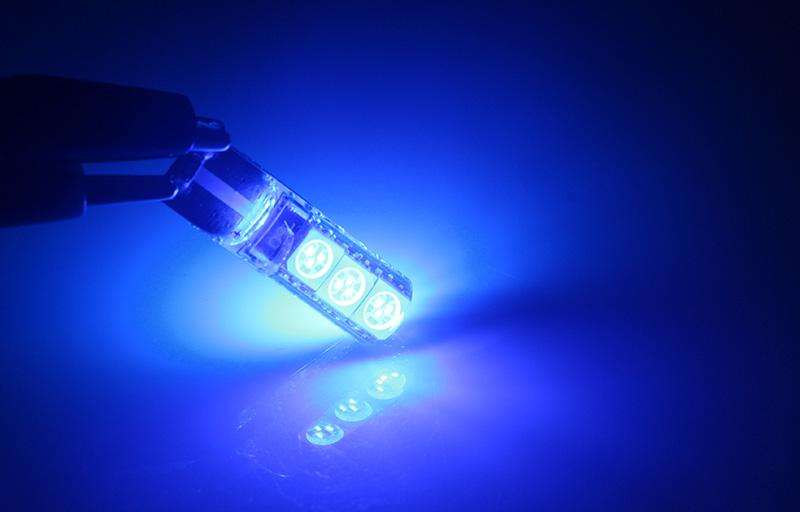 2 PCS T10 2W 120-140LM 6 LED Ice Blue 5050 LED Brake Light for Vehicles, DC12V