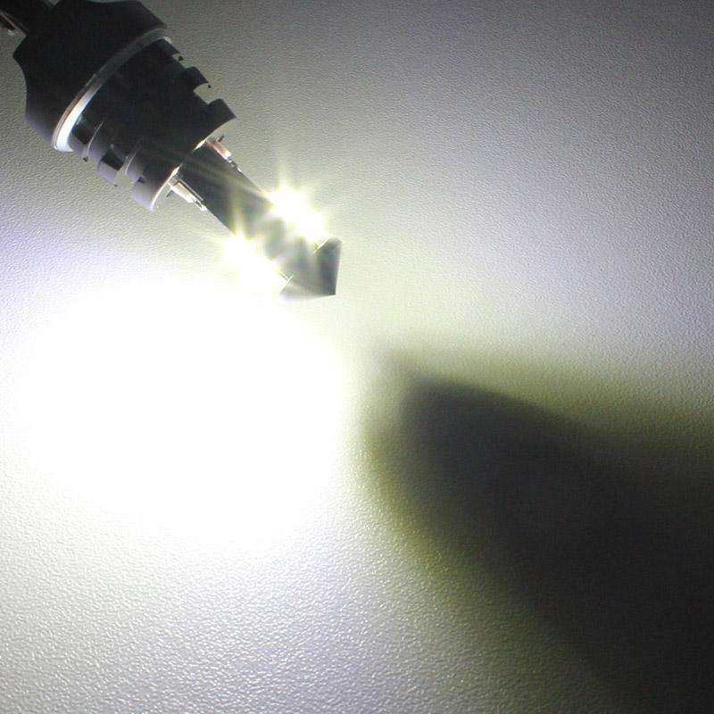 9006 20W 800LM White Light 4 XT-E LED Car Brake Light Fog Light Bulb, DC 12-24V