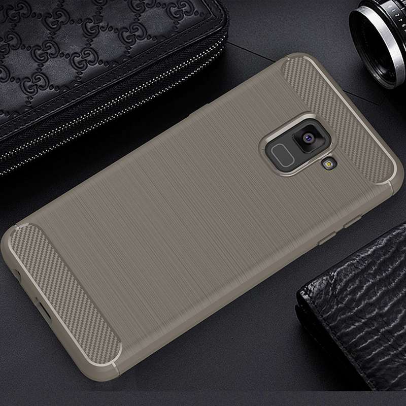 For Galaxy A8 (2018) Brushed Texture Carbon Fiber Shockproof TPU Protective Back Case (Black)