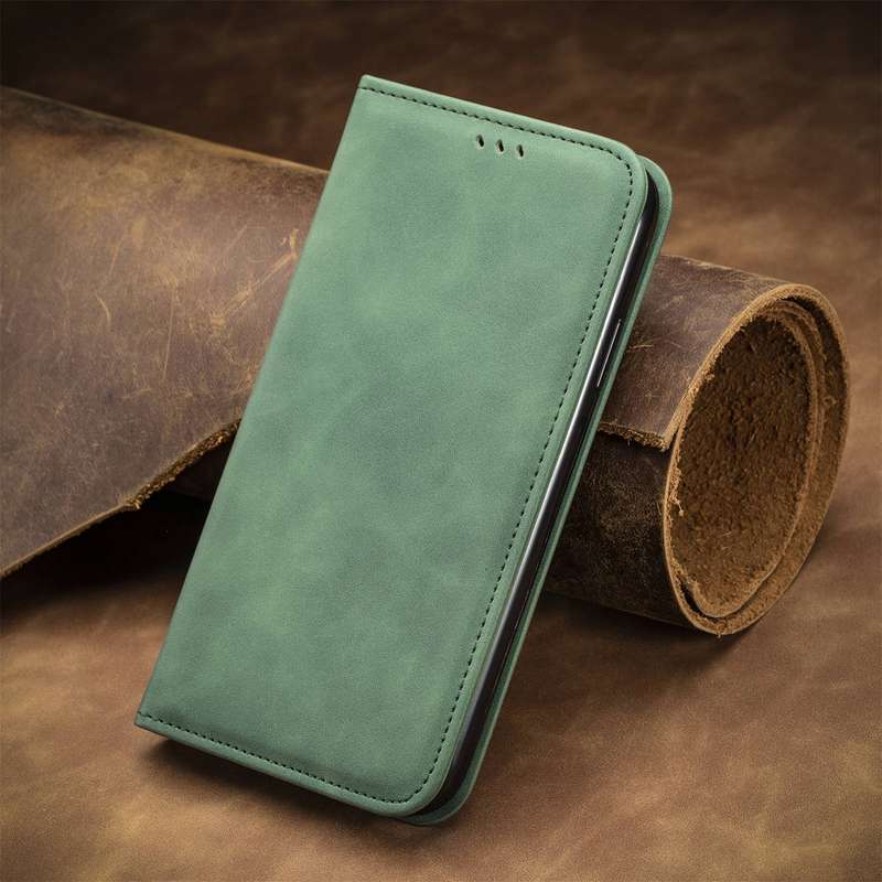 For  Realme 12 Retro Skin Feel Magnetic Flip Leather Phone Case(Green)