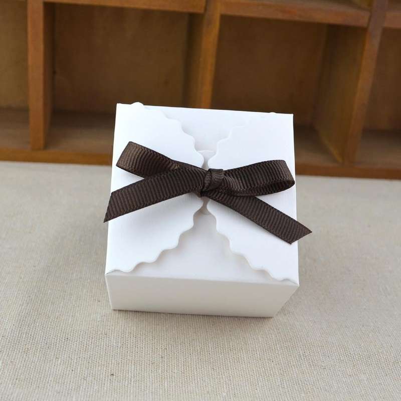 10 PCS Retro Mini Kraft Paper Box DIY Wedding Favor Gift Box Small Cake Box(White)