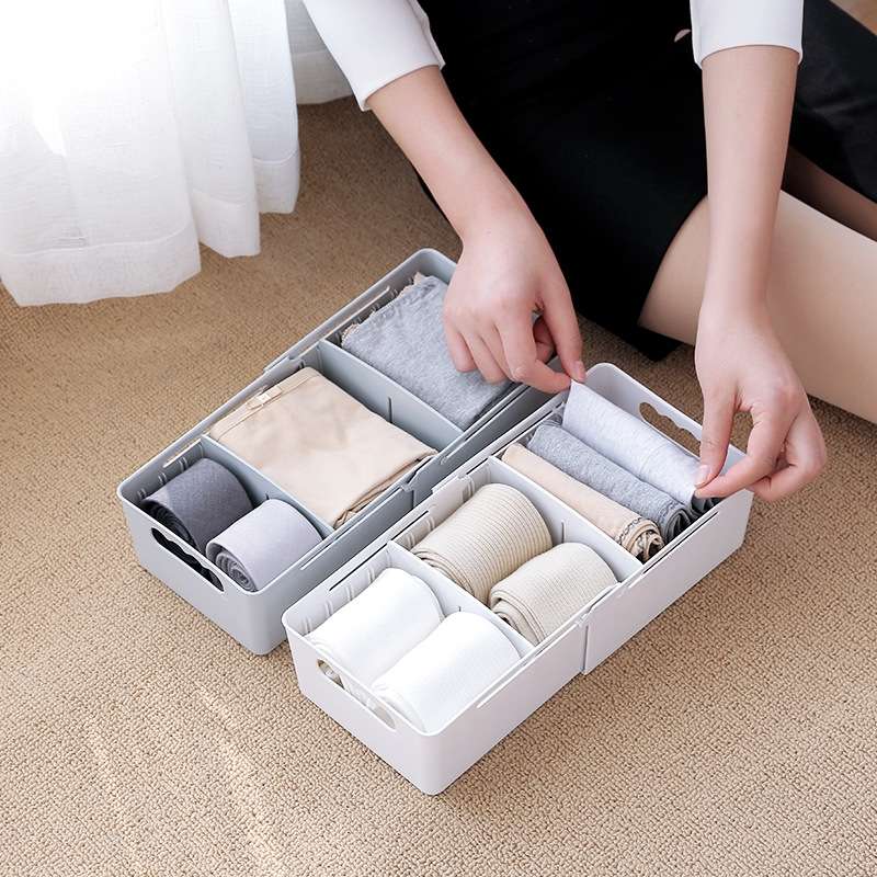 Retractable And Adjustable Three Pane Socks Storage Box(White)
