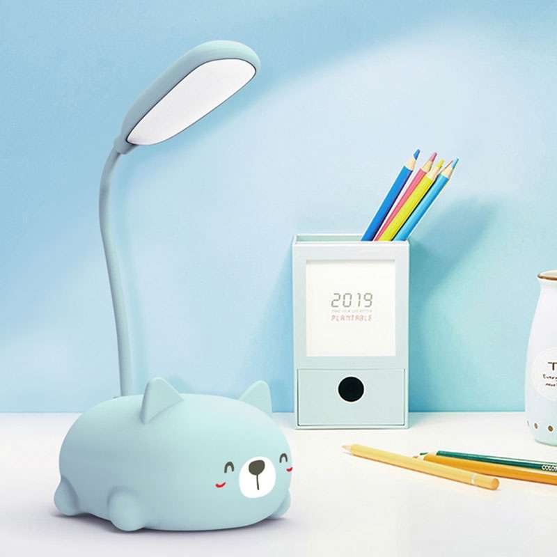 Cartoon Cat Design LED Eye Protection Reading Lamp USB Rechargeable Desk Lamp(White)