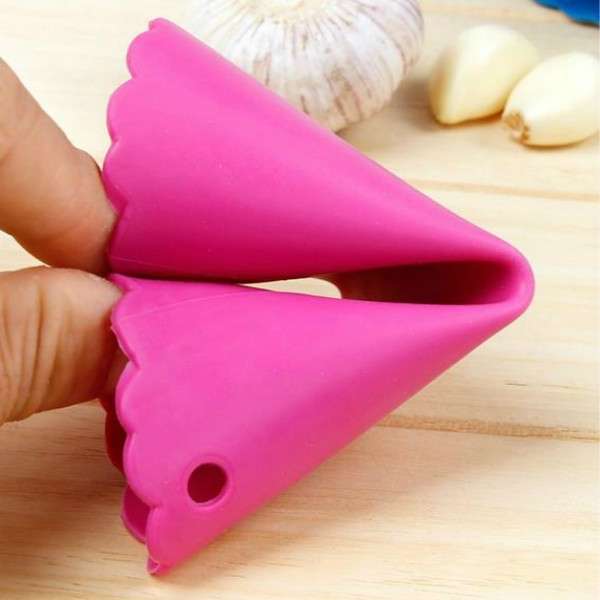2 PCS Kitchen Peeling Garlic Press Garlic Peeler Does Not Hurt the Hand Silicone Garlic Peeler(Red)