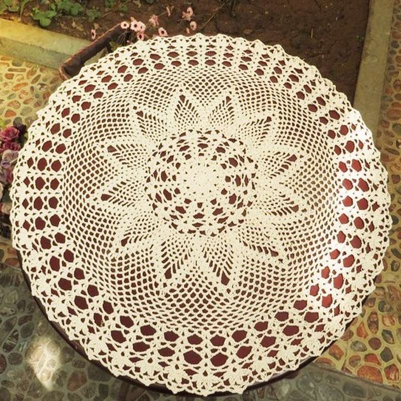 Exquisite Handmade Crochet Hook Flower Garden Mori Cotton Lace Openwork Woven Round Tablecloth, Size