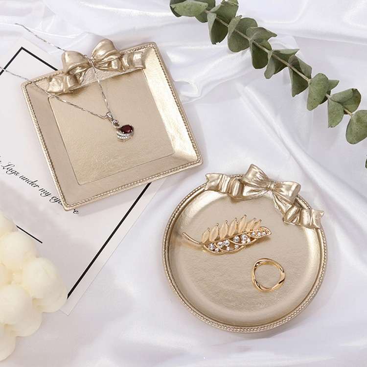 Vintage Resin Made Old Jewelry Earrings Tray Decorative Ornaments Photo Props, Style:Round(Champagne