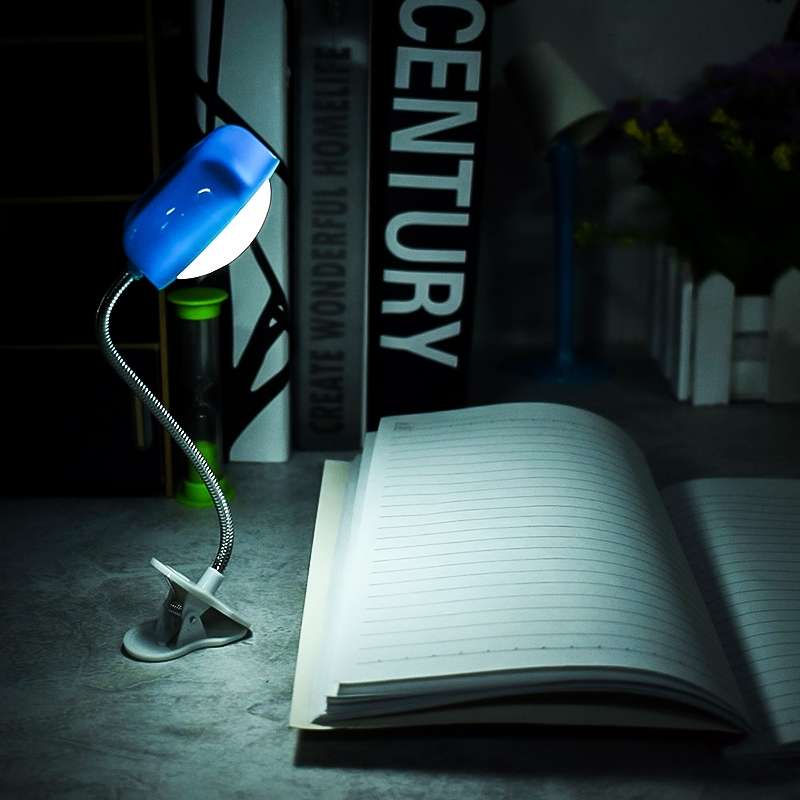 Mini Love Heart Clip LED Book Light Lamps Reading Book Desk Lamp Keyboard Light Eyes-Protect Energy