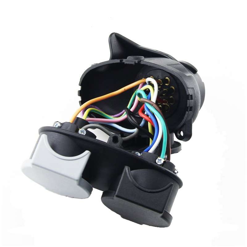 VS170E-D Trailer Plug Socket Adapter 13P Transfer Double 7P Connector EU Plug