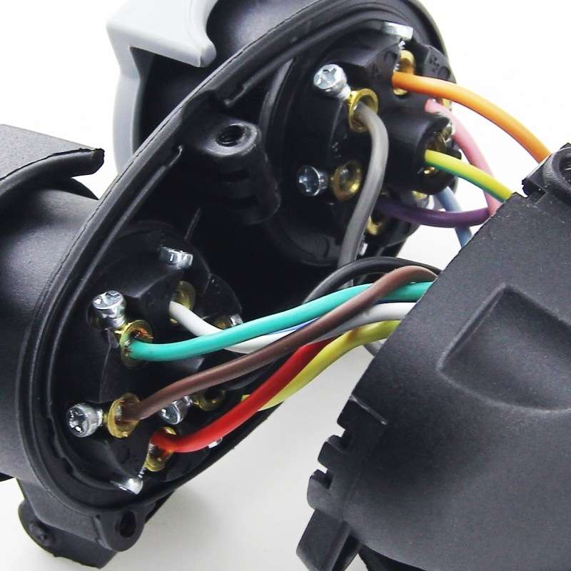 VS170E-D Trailer Plug Socket Adapter 13P Transfer Double 7P Connector EU Plug
