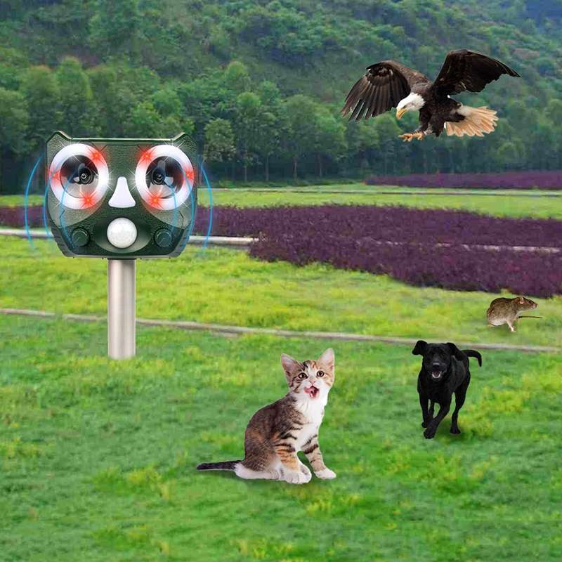 119A Outdoor Solar Ultrasonic Insect Repellent Animal Repellent(Green)