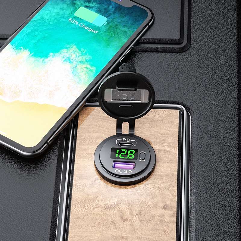 12V Modified Car USB Charger With Voltage Display PD QC3.0 Socket(With 60cm Line Green Light)