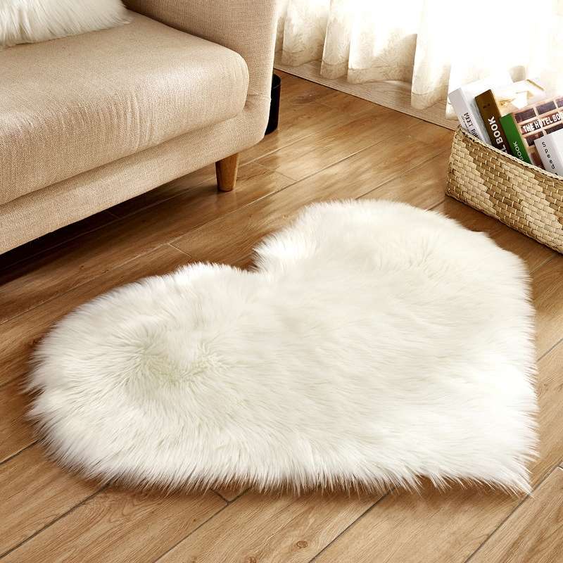 Love Heart Rugs Artificial Wool Sheepskin Hairy Carpet Faux Floor Mat Fur Plain Fluffy Soft Area Rug