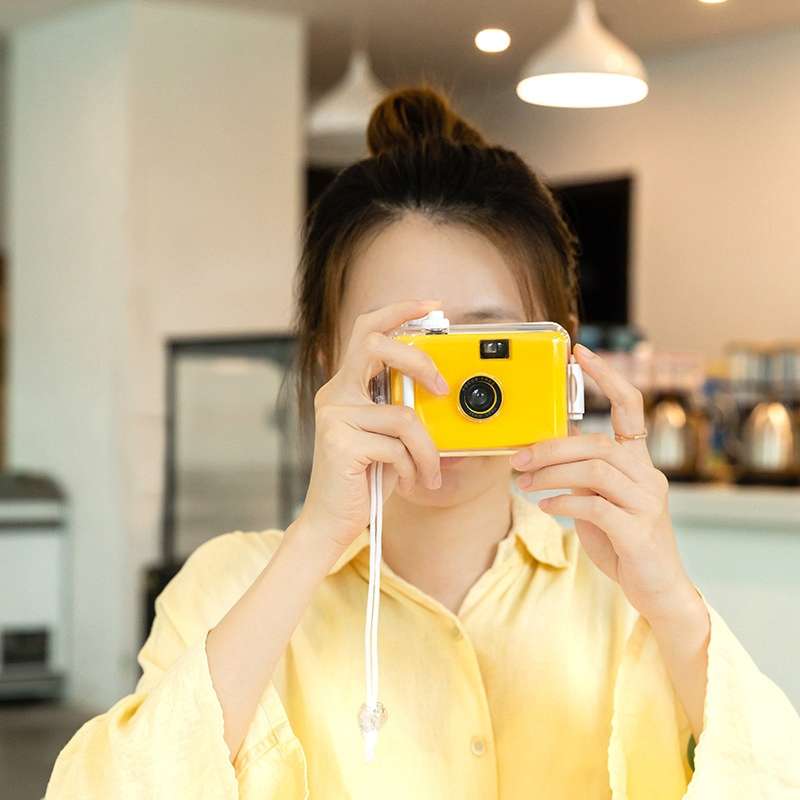 Cute Retro Film Waterproof Shockproof Camera With Disposable Film(All White Shell)