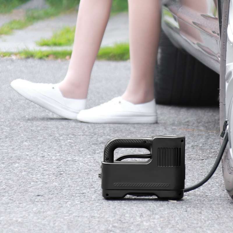 Portable Multi-Function Smart Car Inflatable Pump Electric Air Pump, Style: Wired No Light Pointer