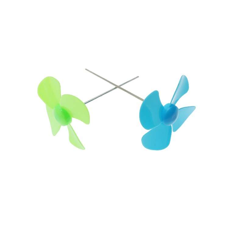 100 PCS Four-Blade Propeller Technology Made Toy Accessories, Random Color Delivery