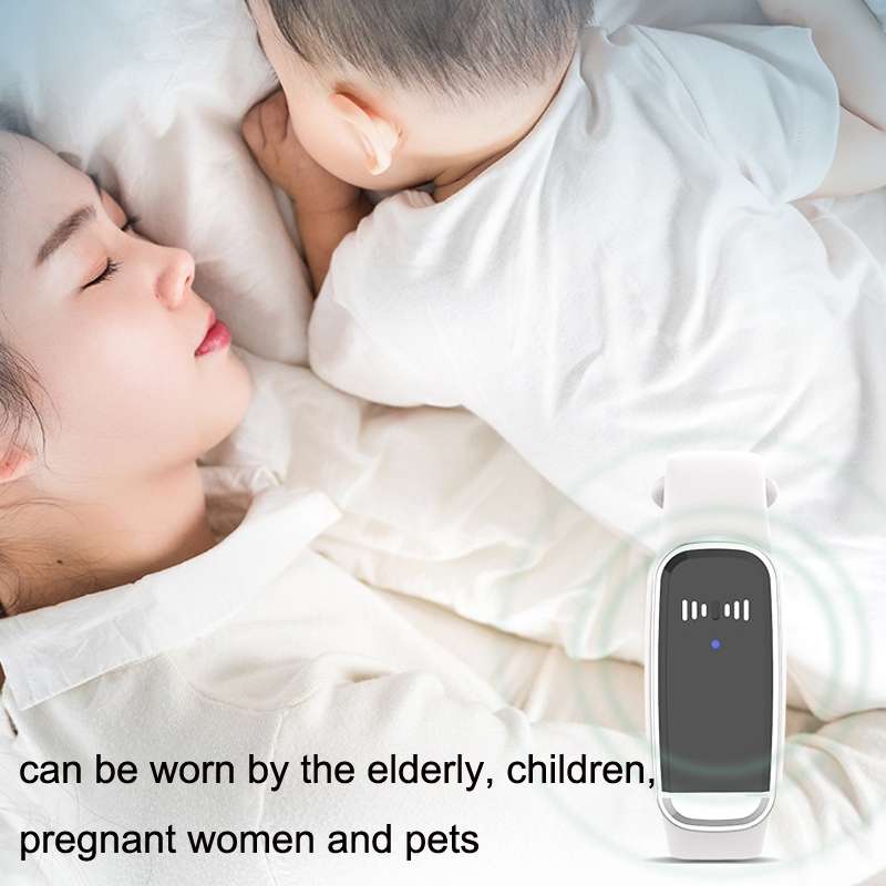 M70 Ultrasonic Mosquito Repellent Bracelet Outdoor Mosquito Repellent(Black)