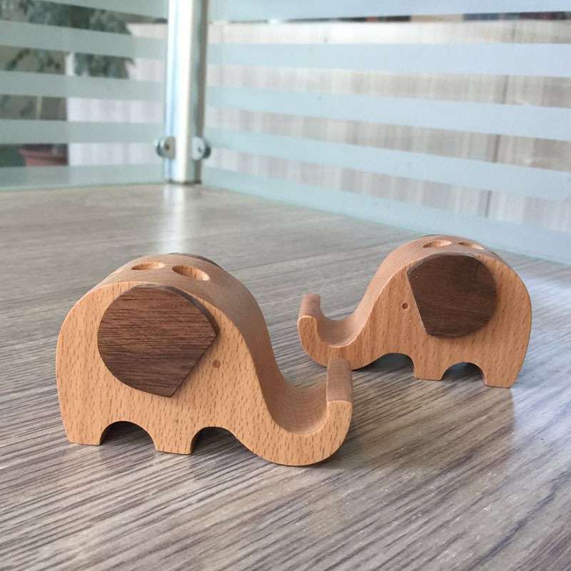 Wooden Mobile Phone Bracket Beech Lazy Mobile Phone Holder,Style: Elephants