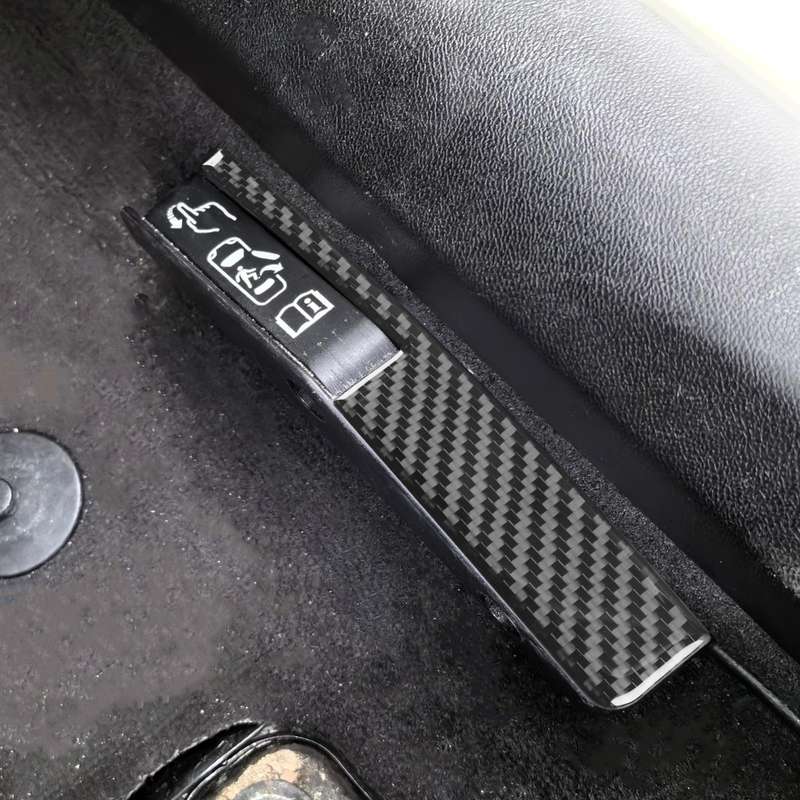For Chevrolet Corvette C8 2pcs /Set Car Door Lock Switch Sticker(Black)