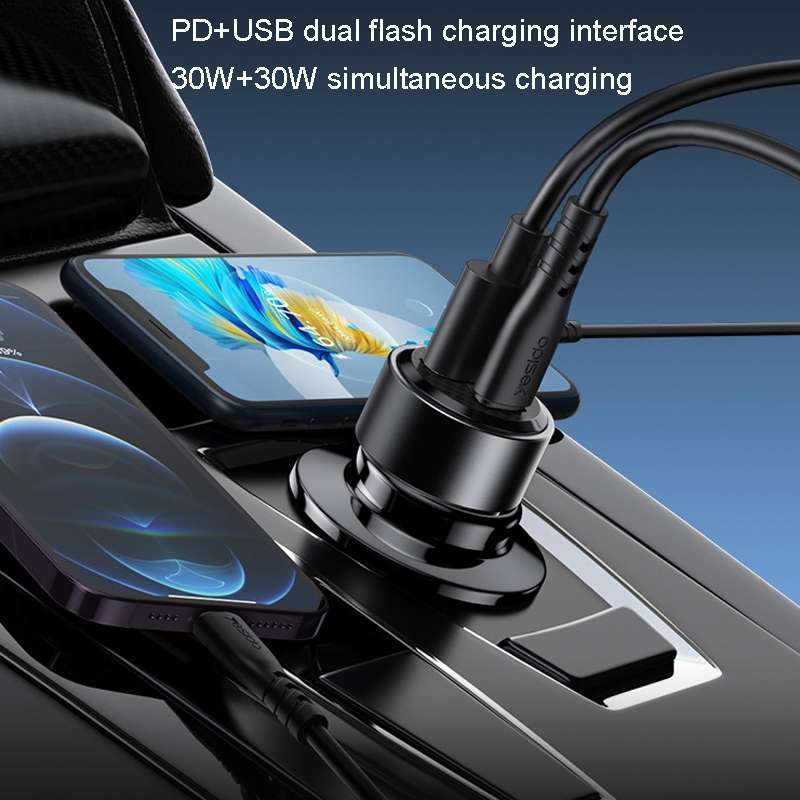 Yesido Y54 With 8 Pin To Type-C/USB-C Line Car Charger QC3.0+PD30W Type-C/USB-C+USB Dual Port Quick