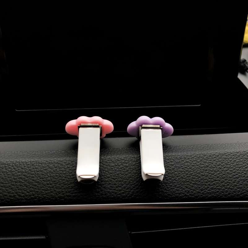 Resin Cartoon Cloud Car Air Outlet Decorative Clip(Random Color Delivery)