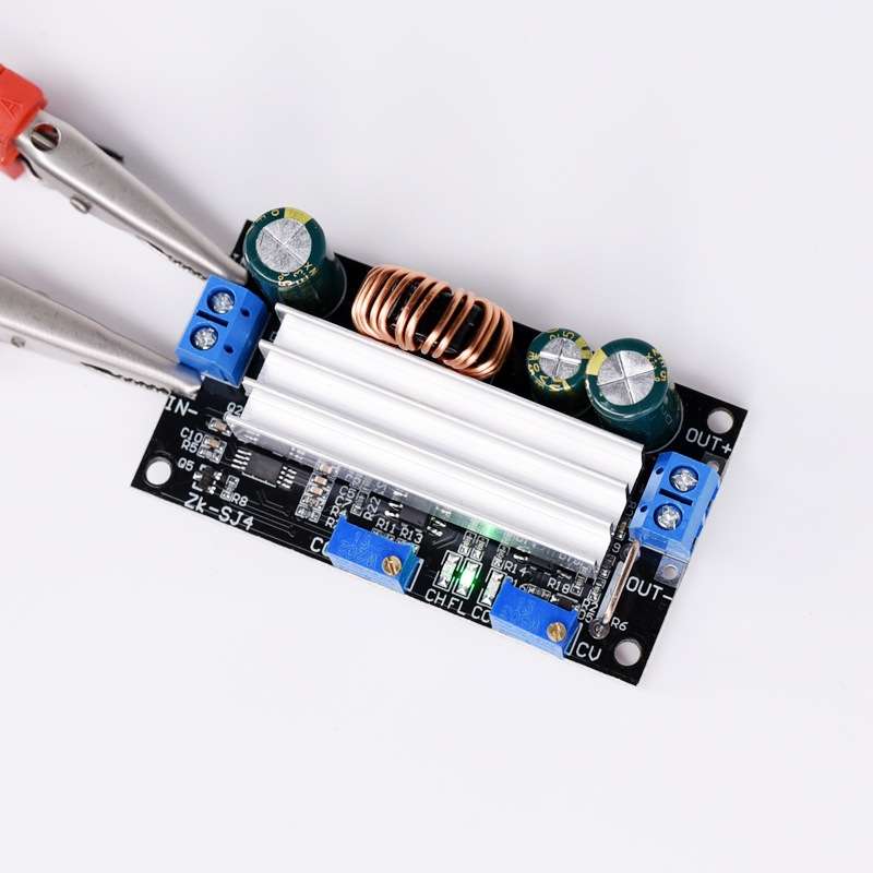 Adjustable Voltage Solar Charging Module Auto Power On Voltage Regulator Accessory